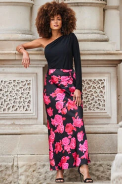 Black Floral Print Ruched Detail Satin Maxi Skirt 10 Black Floral Print Ruched Detail Satin Maxi Skirt -Sosandar Fashion Store web 2310 32 a23sw027bkfl01 s24tj043bk0001 32 26739