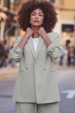 Mint Green Relaxed Fit Double Breasted Blazer 11 Mint Green Relaxed Fit Double Breasted Blazer -Sosandar Fashion Store web 2311 17 s24ow053gn0026 17 105 1