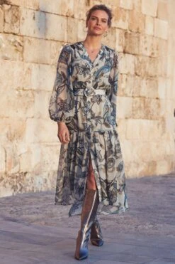 Khaki Green Paisley Floral Print Tiered Hem Midi Dress -Sosandar Fashion Store web 2311 52 a23dw154khcv01 52 116 rt 1