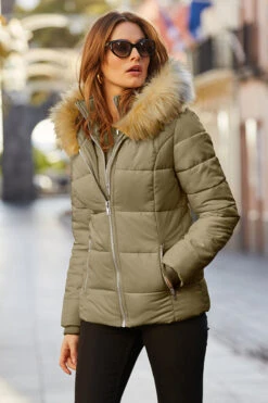 Khaki Green Faux Fur Trim Luxe Padded Coat With Silver Zip Pockets 12 Khaki Green Faux Fur Trim Luxe Padded Coat With Silver Zip Pockets -Sosandar Fashion Store web 23 s20ow012we 188 khaki rt