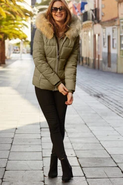 Khaki Green Faux Fur Trim Luxe Padded Coat With Silver Zip Pockets 17 Khaki Green Faux Fur Trim Luxe Padded Coat With Silver Zip Pockets -Sosandar Fashion Store web 23 s20ow012we 202 khaki rt