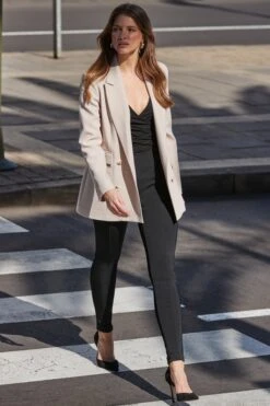 Black Body-Sculpting Bandage Leggings 10 Black Body-Sculpting Bandage Leggings -Sosandar Fashion Store web 2401 47 a23bj006bk0001 s24ow092nl0003 47 026 rt 1