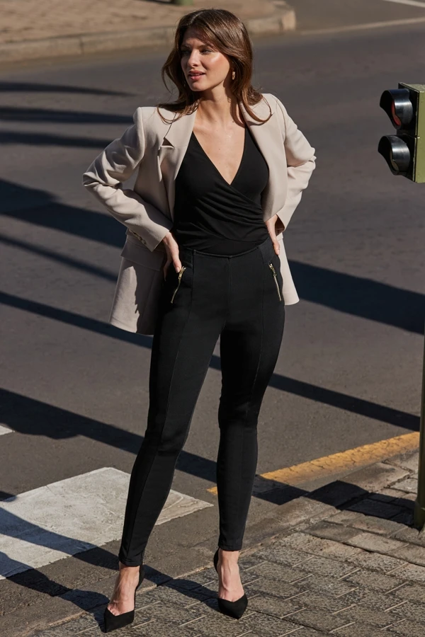 Black Body-Sculpting Bandage Leggings 3 Black Body-Sculpting Bandage Leggings