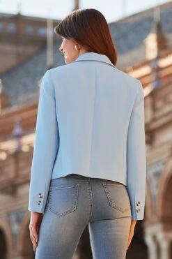 Pastel Blue Cropped Tailored Blazer 10 Pastel Blue Cropped Tailored Blazer -Sosandar Fashion Store web 2402 19 s24ow071be0002 19 117 rt2 1