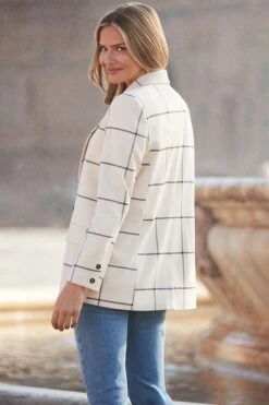 Ivory Check Double Breasted Longline Blazer -Sosandar Fashion Store web 2402 78 s24ow065we0001 78 173