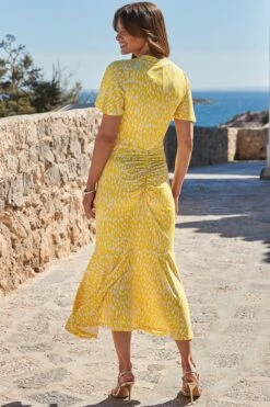 Yellow Spot Print Ruched Front Frill Hem Midaxi Dress -Sosandar Fashion Store web 2404 23 s24dj080yesp01 23 189 rt