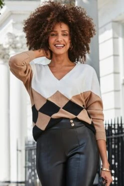 Camel & Black Argyle Jumper -Sosandar Fashion Store web 2407 50 a24tk900bn0002 a24bp001bk0001 50 083