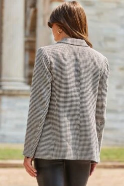 Brown Heritage Checked Double Breasted Blazer 13 Brown Heritage Checked Double Breasted Blazer -Sosandar Fashion Store web 2408 112 a24ow073br0001 112 099