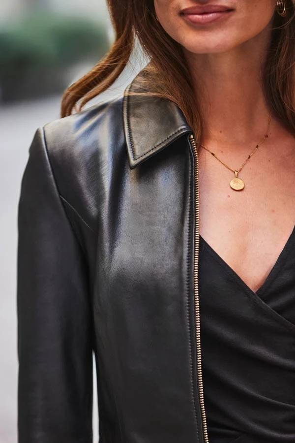 Black Zip Detail Collared Leather Jacket 7 Black Zip Detail Collared Leather Jacket - Image 5