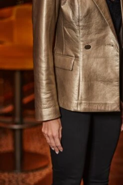 Soft Gold Metallic Faux Leather Blazer 9 Soft Gold Metallic Faux Leather Blazer -Sosandar Fashion Store web 2408 35 a24op024mc0003 35 77