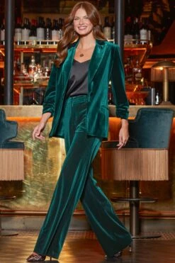 Emerald Green Luxe Velvet Wide Leg Trousers -Sosandar Fashion Store web 2408 38 a24bw043gn0035 a24ow076gn0035 38 45 rt rt2 1