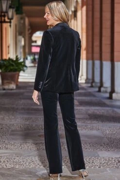 Black Luxury Velvet Tuxedo Blazer 12 Black Luxury Velvet Tuxedo Blazer -Sosandar Fashion Store web 2410 62 a24ow080bk0001 a24bw046bk0001 a24tw057bk0001 62 216