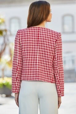 Red & White Houndstooth Print Luxe Jacket -Sosandar Fashion Store web 2501 19 s25ow015rd0001 19 142