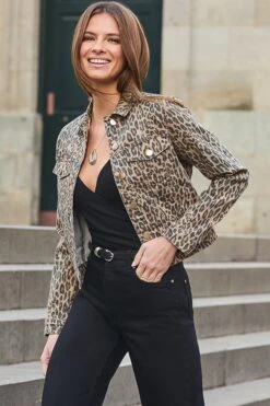 Leopard Print Denim Jacket -Sosandar Fashion Store web 2501 59 s25od003bral01 s22bd002bk0001 59 052