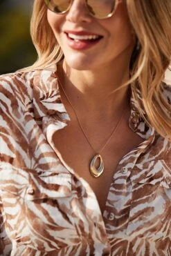 Gold Statement Pendant Necklace