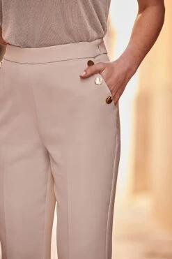 Natural Button Detail Tapered Trouser 14 Natural Button Detail Tapered Trouser -Sosandar Fashion Store web 2502 85 s25bw011nl0003 s25ow022nl0003 85 125 rt