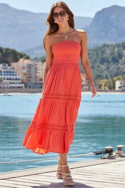 Coral Crochet Detail Tiered Bandeau Dress -Sosandar Fashion Store web 2504 047 sedrw041rd0016 047 4573