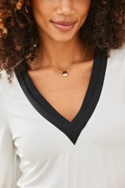 Ivory Contrast Trim Blouson Sleeve Top -Sosandar Fashion Store web 2508 05 dytoj081we0001 a25bw029bk0001 05 216