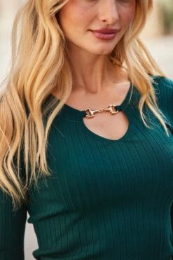 Emerald Green Gold Trim Detail Knit Top 13 Emerald Green Gold Trim Detail Knit Top -Sosandar Fashion Store web 2508 137 a25tk300gn0032 a25sp001gn0032 137 231