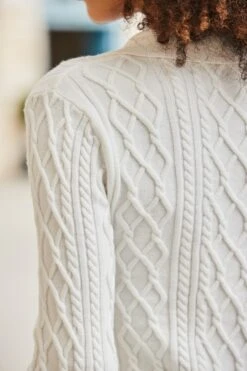 Cream Cable Knit Collared Jumper -Sosandar Fashion Store web 2508 251 a25tk274nl0001 s25bd016be0010 251 014