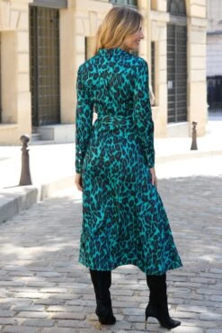 Emerald Green Animal Print Belted Shirt Dress -Sosandar Fashion Store web 2508 43 a24dw019gran01 206