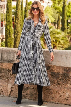Black & White Dogtooth Print Midi Shirt Dress With Belt