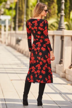 Black & Red Floral Print Ruched Front V Neck Midi Jersey Dress -Sosandar Fashion Store web 26 a22dj006bkfl01 169