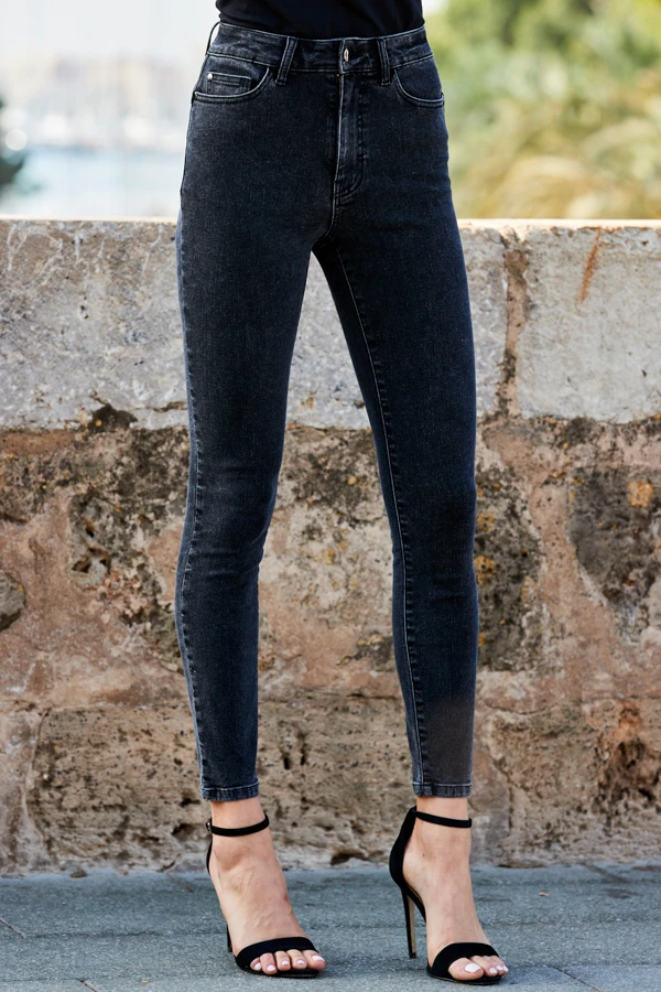 Charcoal Grey Sculpting Skinny Jeans 4 Charcoal Grey Sculpting Skinny Jeans - Image 2