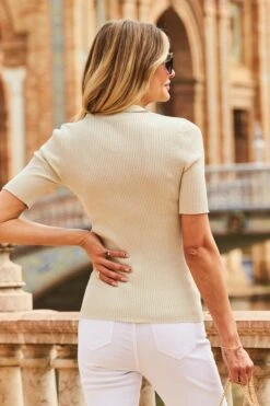 Champagne Gold Metallic Ribbed Fine Knit Zip Front Top 11 Champagne Gold Metallic Ribbed Fine Knit Zip Front Top -Sosandar Fashion Store web 39 s22tk850cm0002 115