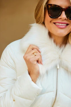 Ivory Faux Fur Collar Padded Coat 13 Ivory Faux Fur Collar Padded Coat -Sosandar Fashion Store web 44 s23ow014nl0006 164 1