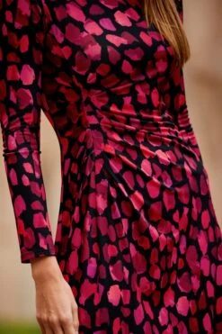 Red & Black Morocco Print Ruched Front Midi Jersey Dress -Sosandar Fashion Store web 52 a21dj053pimm01 106