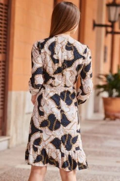 Black & White WOW Print Zip Front Fit & Flare Dress -Sosandar Fashion Store web 62 s23dw077bkcv01 160