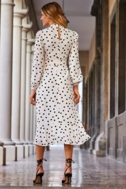 Petite Ivory & Black Spot Print Keyhole Detail Belted Fit & Flare Dress 12 Petite Ivory & Black Spot Print Keyhole Detail Belted Fit & Flare Dress -Sosandar Fashion Store web 63 s23dw144whsp01 204 1