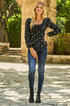 Grace Dark Indigo Skinny Jeans -Sosandar Fashion Store web 71 s21tw015 059 1