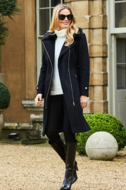 Black Wool Mix Longline Coat With Faux Fur Collar -Sosandar Fashion Store web a20ow02 69658