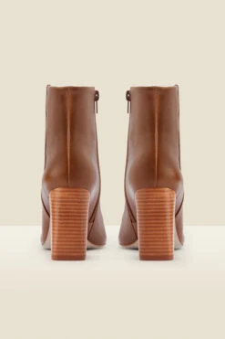 Harper Tan Leather Stack Heel Pointed Toe Ankle Boot -Sosandar Fashion Store web a21fw058bn b