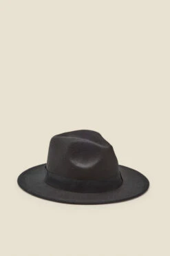 Black Fedora Hat With Ribbon Detail -Sosandar Fashion Store web a22ac016bk a