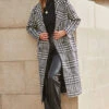 Black & White Dogtooth Print Longline Coat 1 Black & White Dogtooth Print Longline Coat -Sosandar Fashion Store web crop 2309 103 a23ow017bkwe01 s23bp006bk0001 103 041
