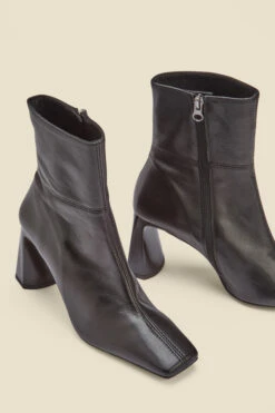 Nova Black Leather Square Toe Interest Heel Ankle Boot -Sosandar Fashion Store web heelboot d
