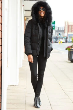 Black Faux Fur Trim Luxe Padded Coat -Sosandar Fashion Store web s20ow012 5757414